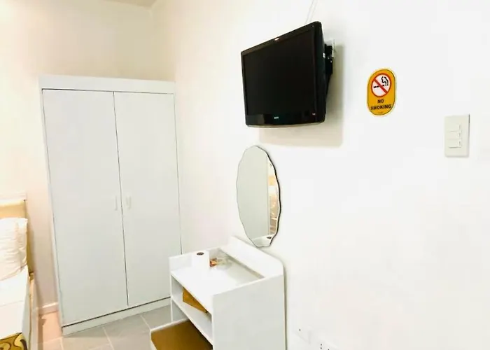 Adela House Hotel