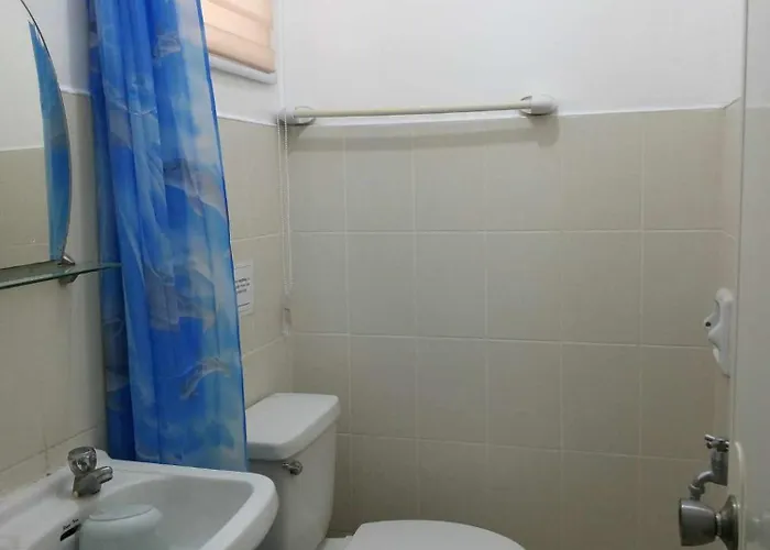 Adela House Hotel Balamban